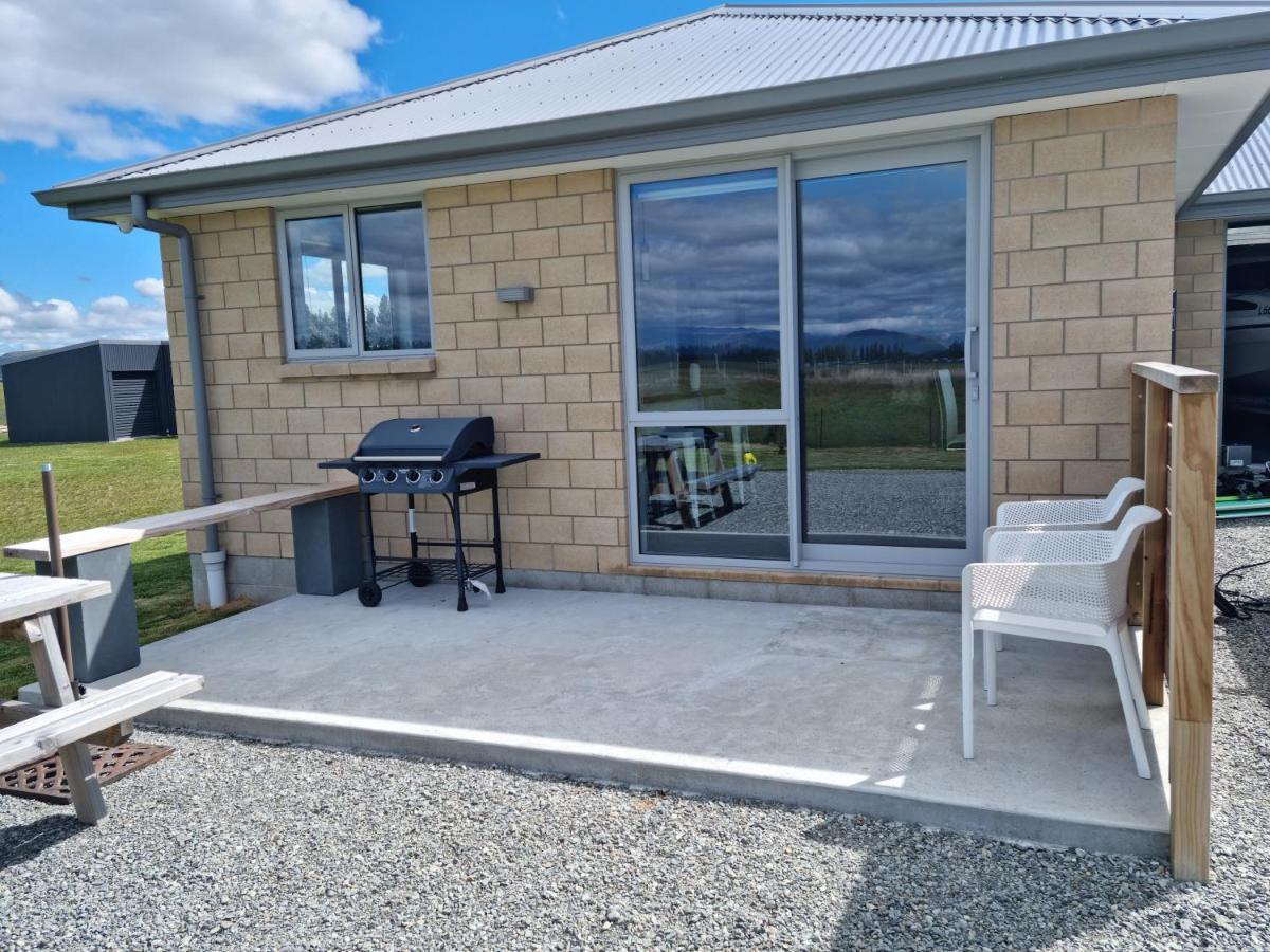 Glen View Escape Apartment Twizel Bagian luar foto