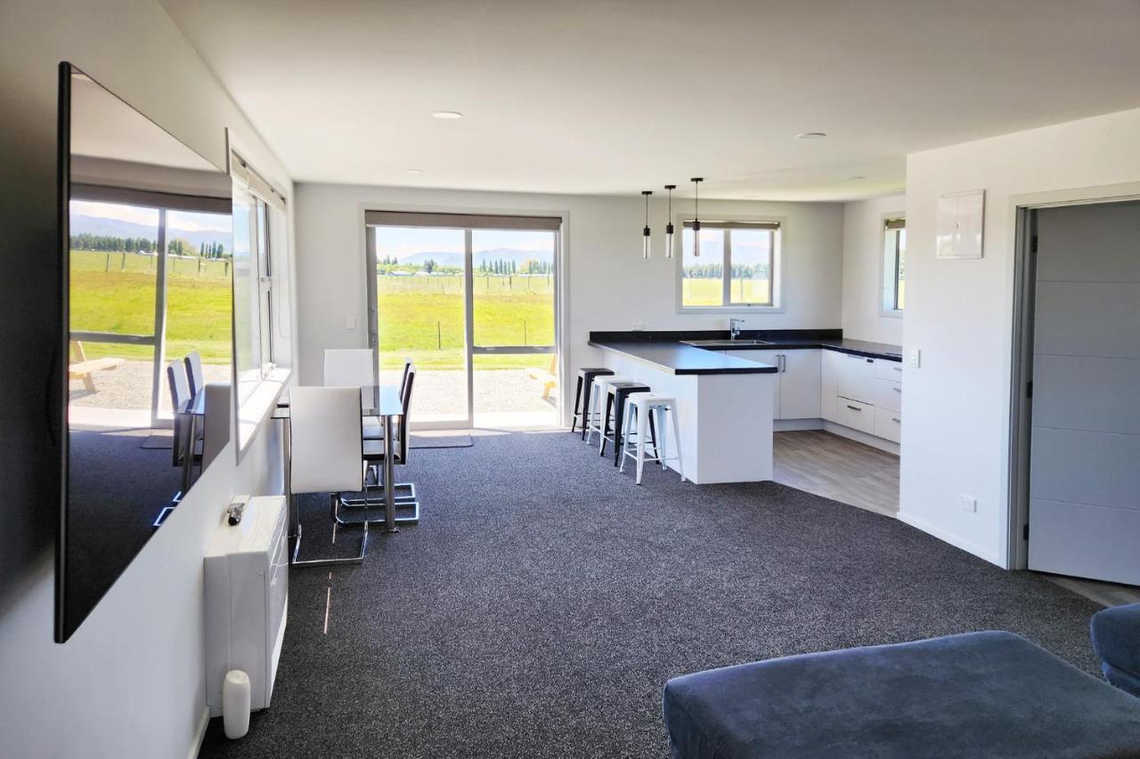 Glen View Escape Apartment Twizel Bagian luar foto