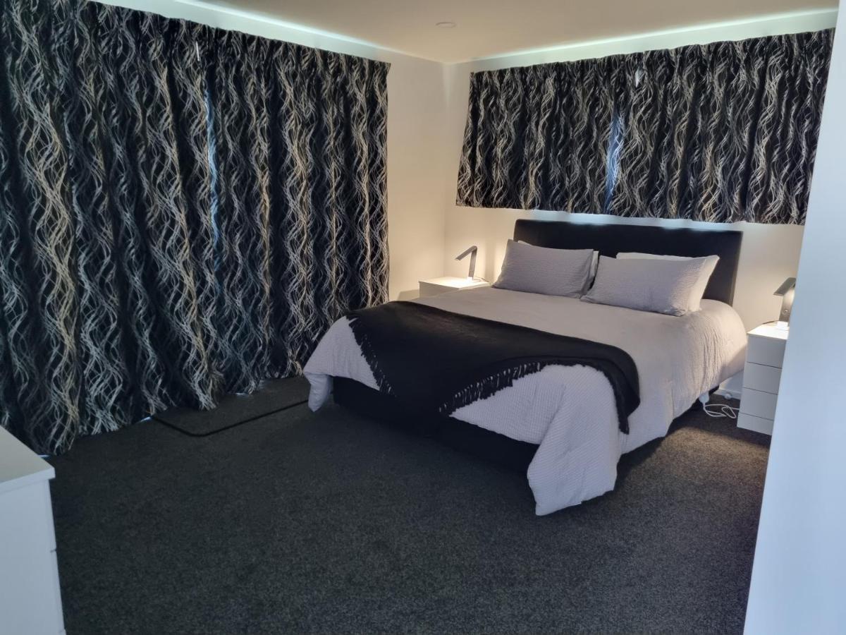 Glen View Escape Apartment Twizel Bagian luar foto