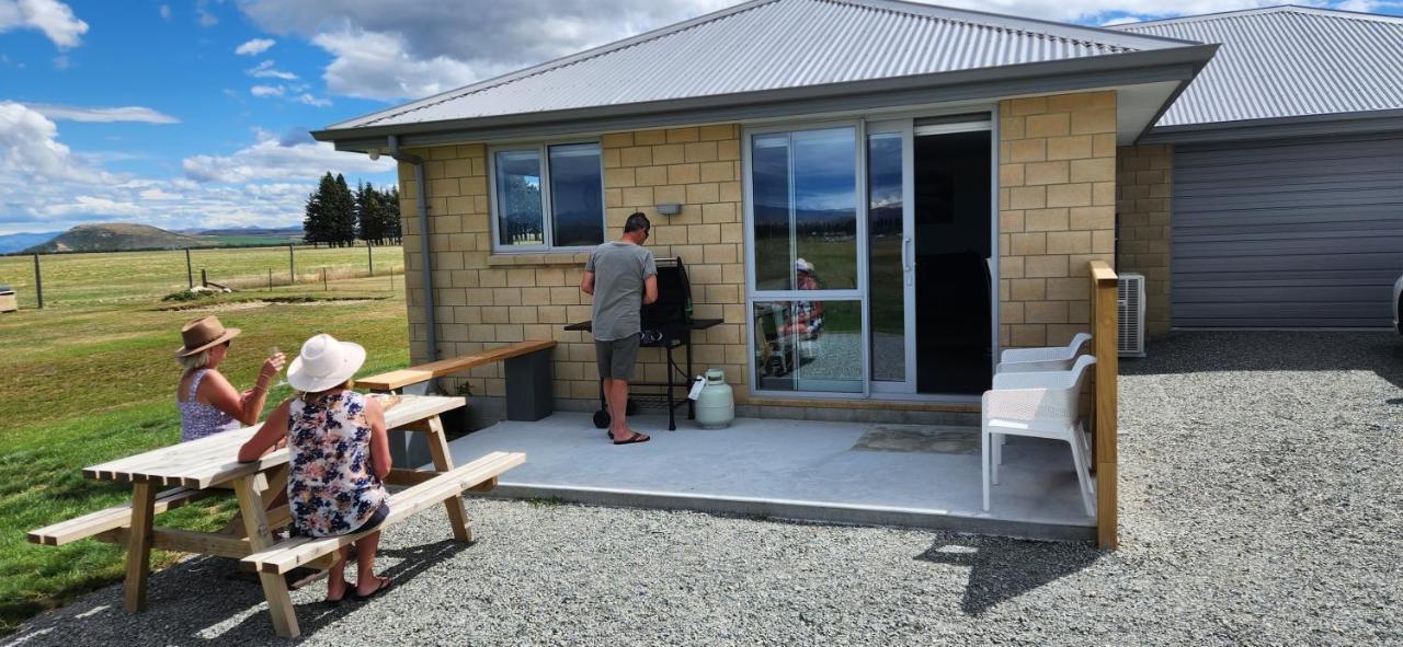 Glen View Escape Apartment Twizel Bagian luar foto